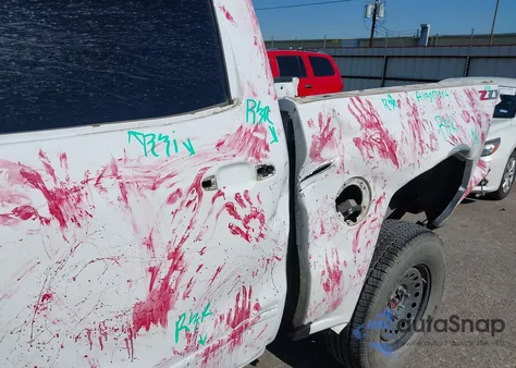 2018 Chevrolet Silverado 1500 2Lt from USA, damaged, VIN 3GCUKREC5JG510344